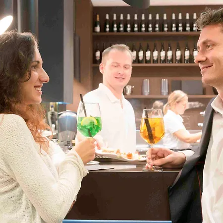 Novotel Lugano Ξενοδοχείο 4*