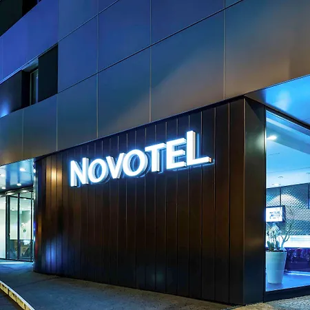 Ξενοδοχείο Novotel Lugano 4*
