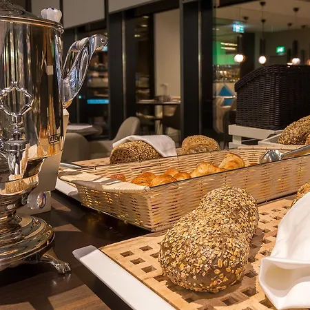 Ξενοδοχείο Novotel Lugano 4*