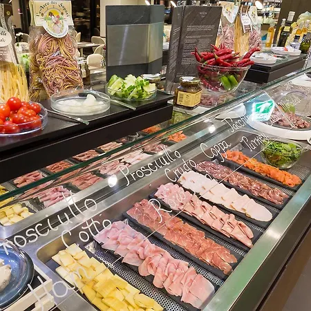 Ξενοδοχείο Novotel Lugano 4*